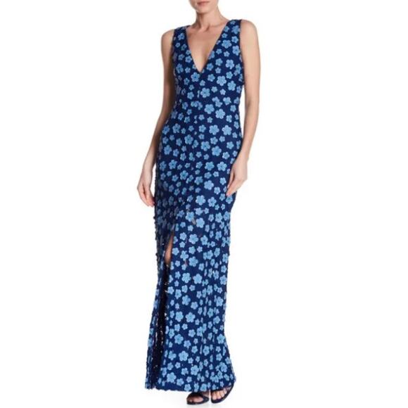 Alice + Olivia Dresses & Skirts - Alice + Olivia Faustina Embroidered V Neck Floral Gown Blue Size 0 NEW